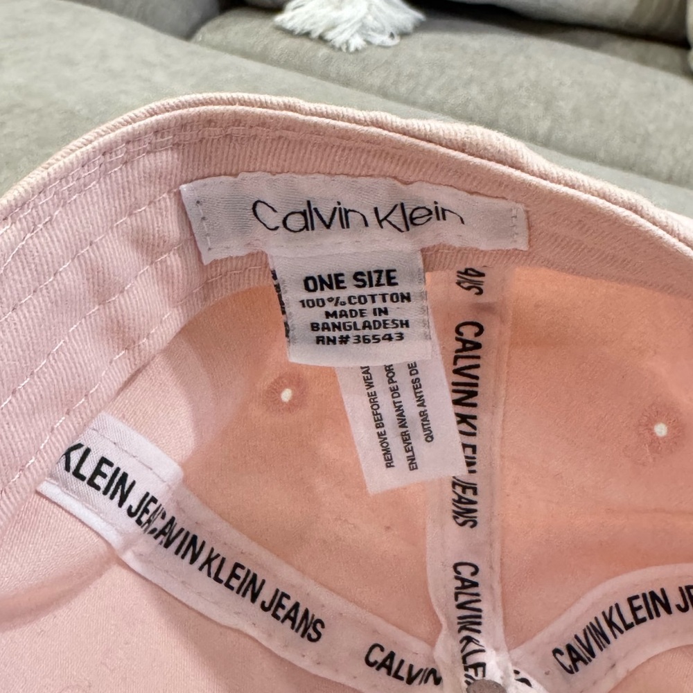 NWOT Light Pink Calvin Klein Jeans Baseball Cap Hat - Picture 6 of 7